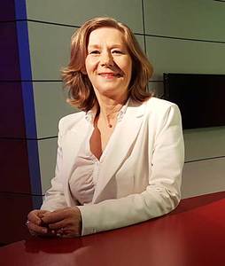 Maha-TV-Tresen